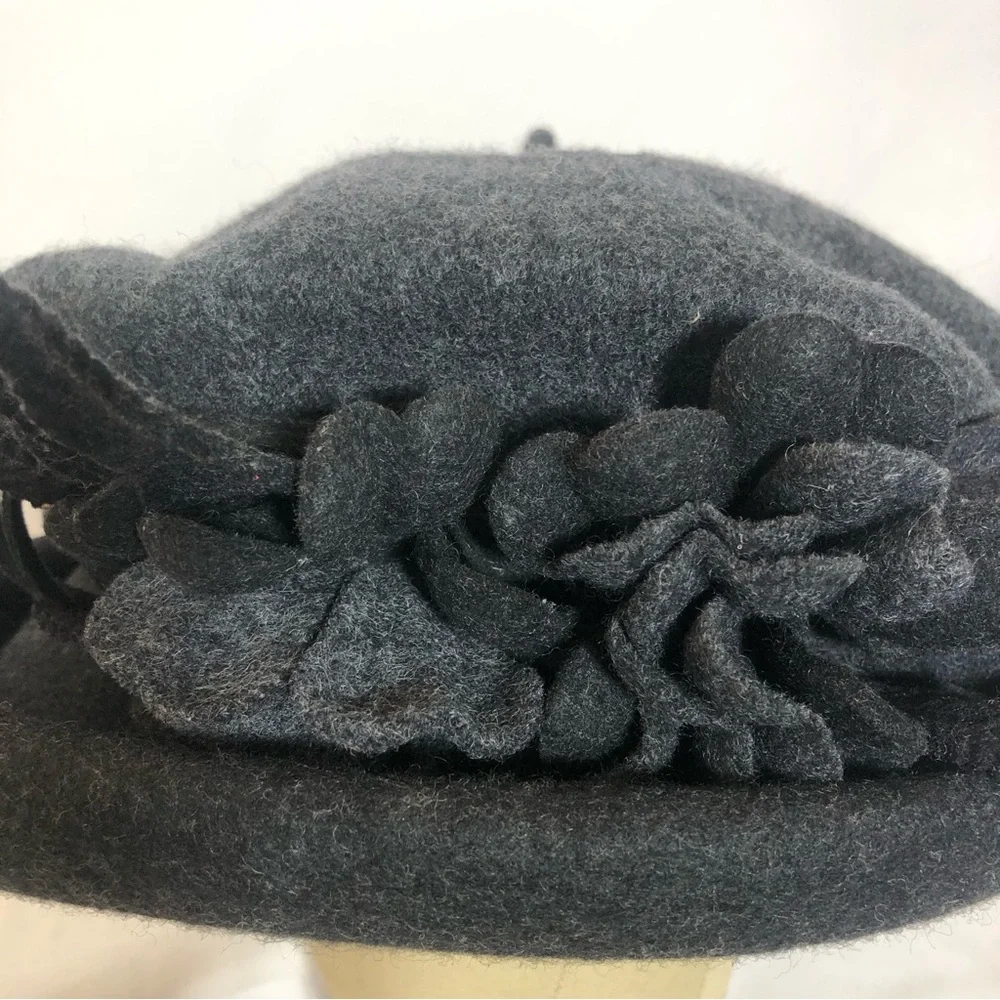 Hat - Picture 6 of 6